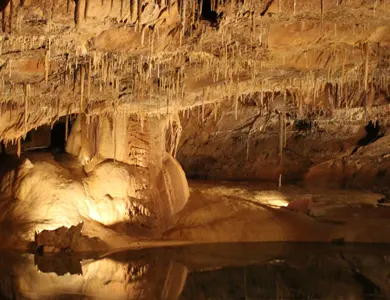 Les Grottes de Lacave